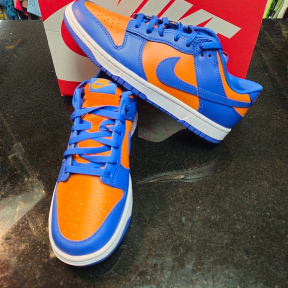 Sz 9.5 Nike Dunk Low Retro sneakers in blue and orange - Picture 5 of 10